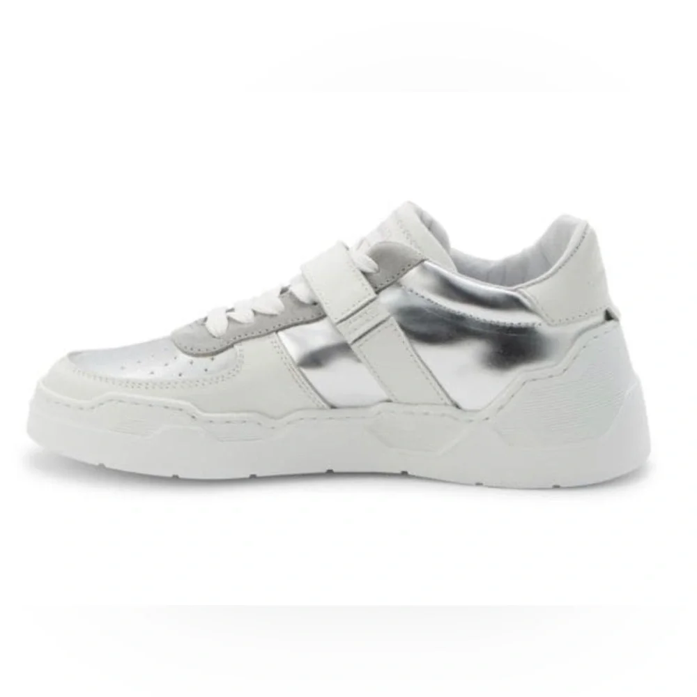 COSTUME NATIONAL Metallic Leather Sneakers. Size 38 B . New - Picture 3 of 11